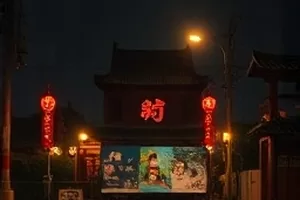 《归航信号》灯塔光束扫过海面